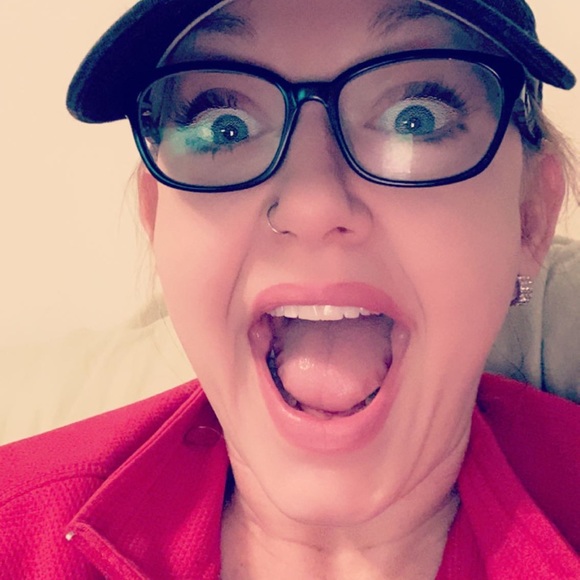 Meet your Posher, Amanda - Picture 14 of 14